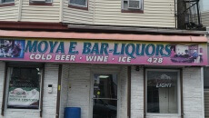 moya-liquor-east-18th-st-paterson